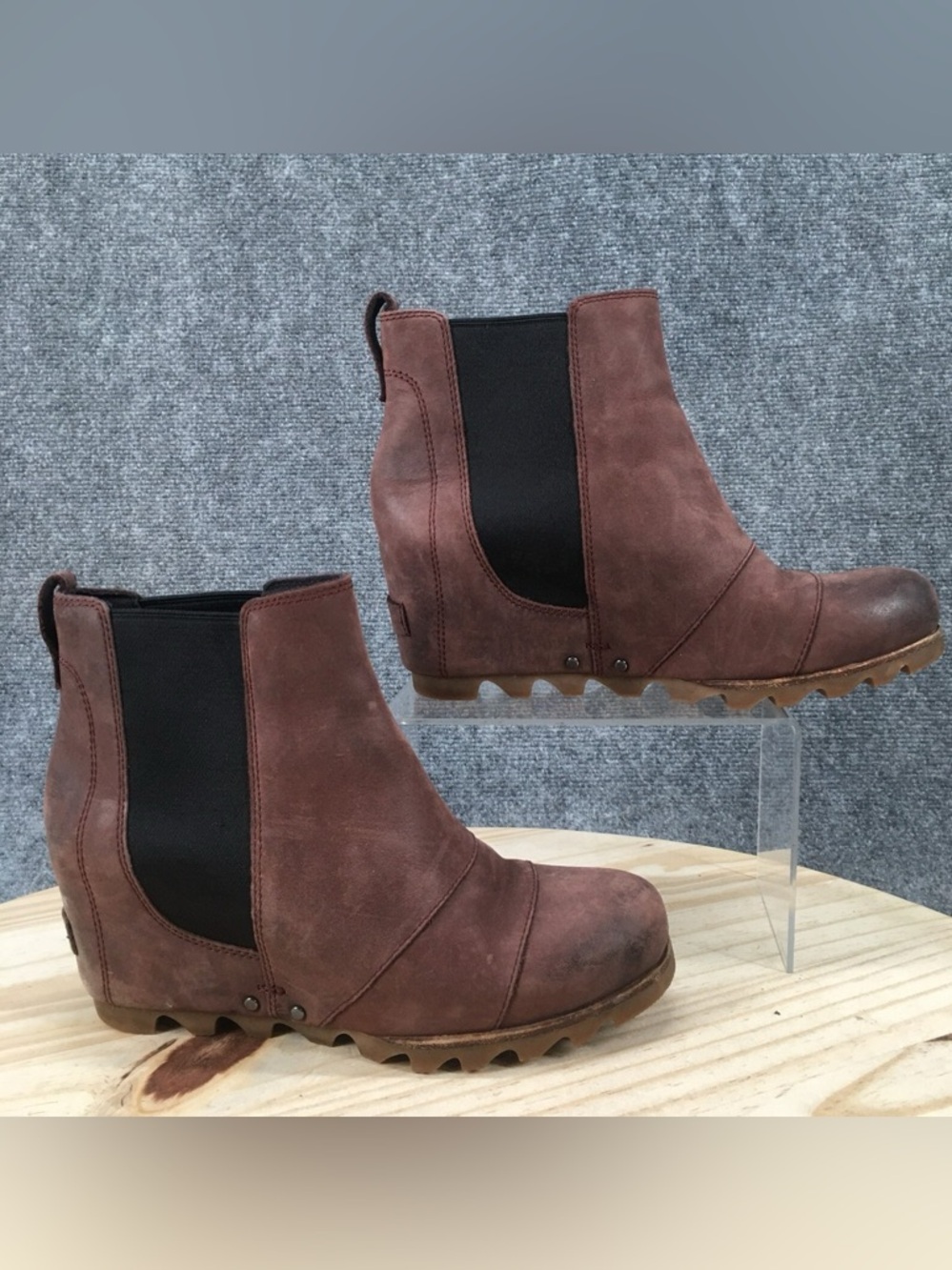 Sorel Lea Hidden Wedge Boots Redwood Leather Womens Sz 6.5 Chelsea Ankle Slip On